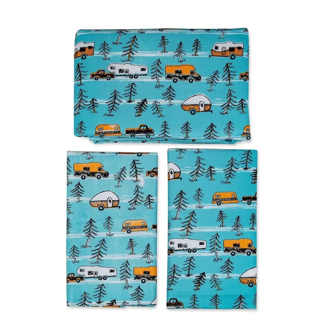 Camco Libatc Tablecloth with Bench Covers – Durable Polyester Fabric for Outdoor & Indoor Use by CAMCO