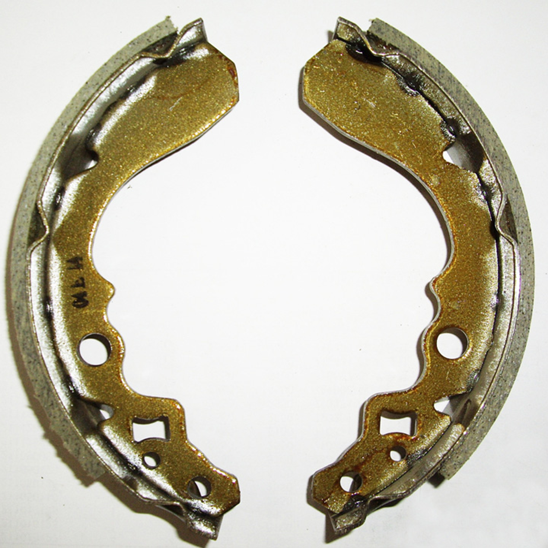 VESRAH VB-327 Brake Shoes for Reliable Vehicle Performance